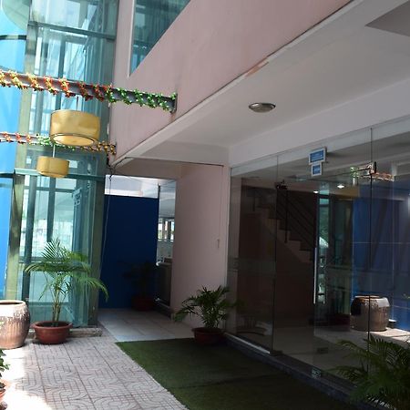 Mekong Hotel&Restaurant Ho Chi Minh City Bagian luar foto