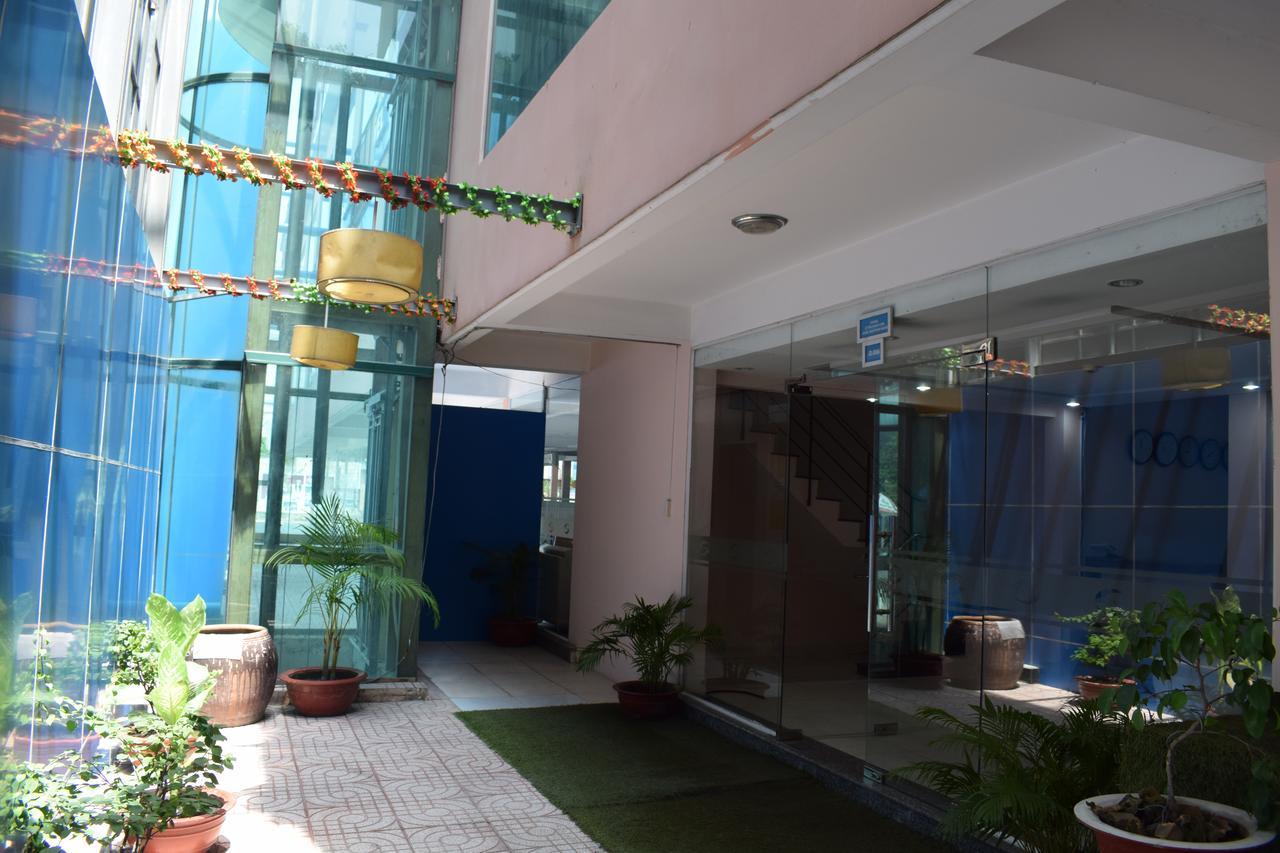 Mekong Hotel&Restaurant Ho Chi Minh City Bagian luar foto